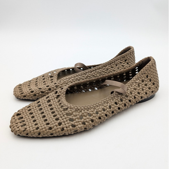 Vince Vivian Mary Jane Flats Slip-On Women's Sand Shell Size US8.5 EU39 - Picture 1 of 11
